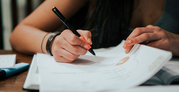 Accede al artículo Evaluar con rúbricas