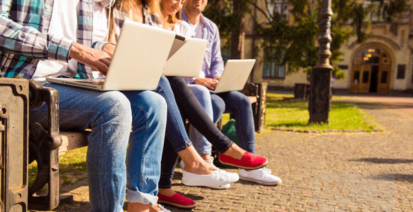 Accede al artículo ¿Cómo gestionar el tiempo en clases con grupos grandes?